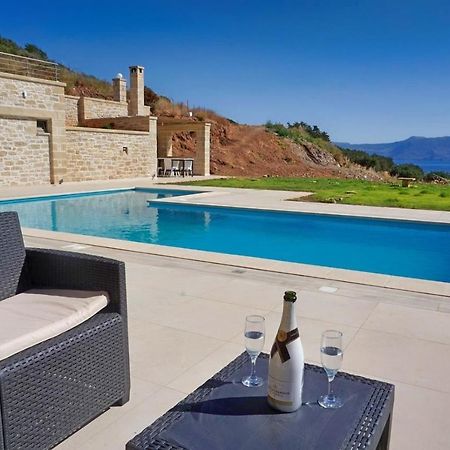 Villa Stylianos And Studios Kíssamos Exteriör bild