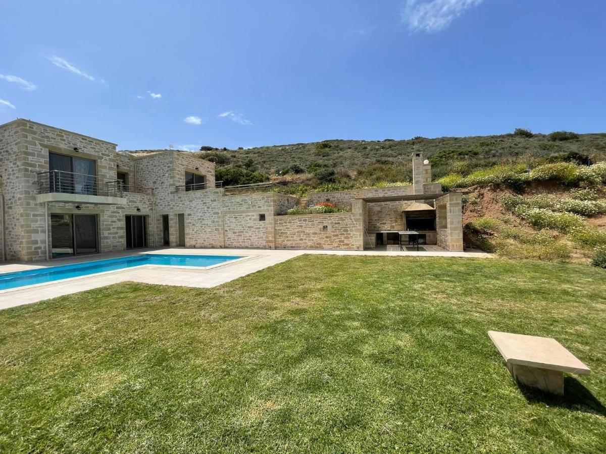 Villa Stylianos And Studios Kíssamos Exteriör bild